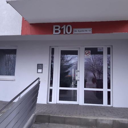 Apartament Cusai Брашов Екстериор снимка