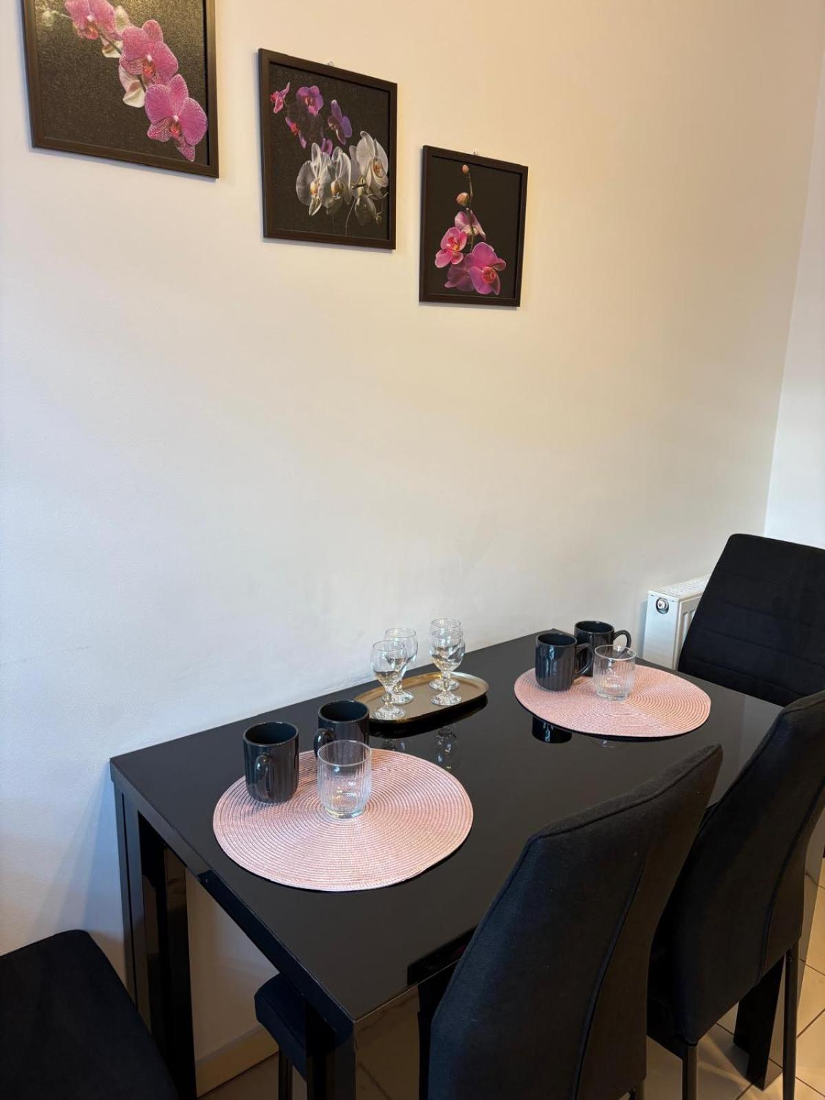 Apartament Cusai Брашов Екстериор снимка